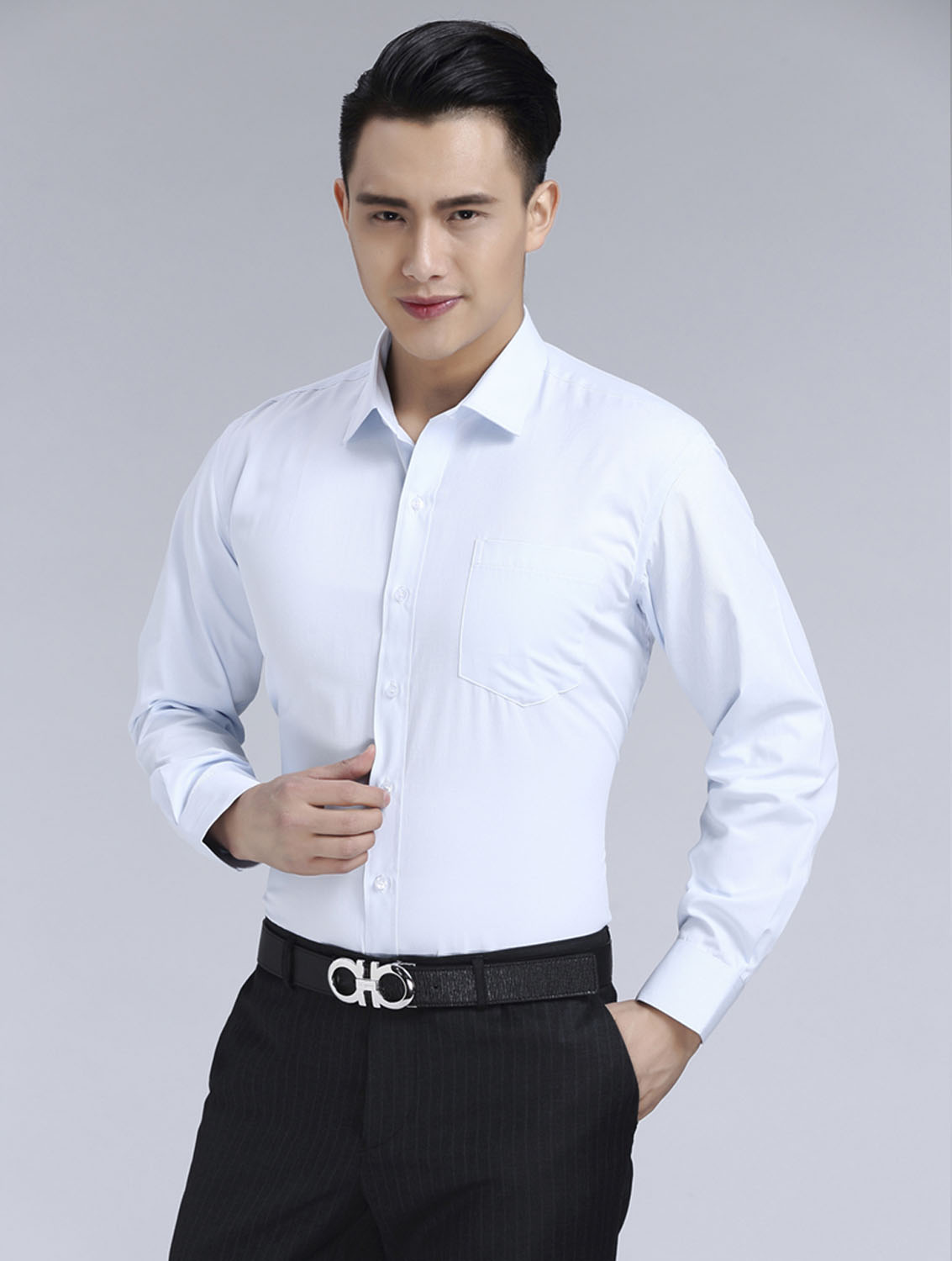 淺藍(lán)色斜紋男款滌棉翻領(lǐng)長(zhǎng)袖修身襯衫-1383#